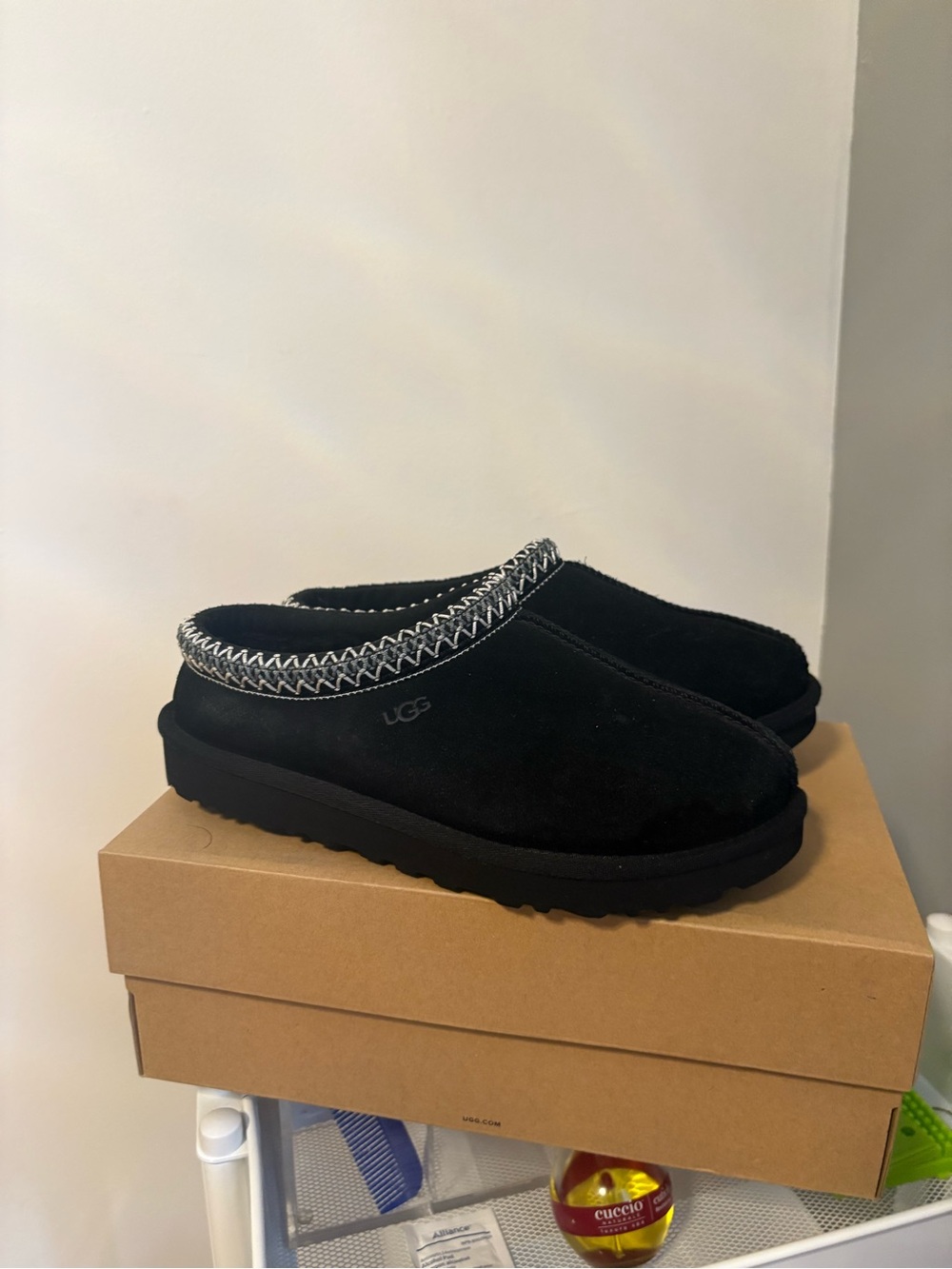 UGG tasman